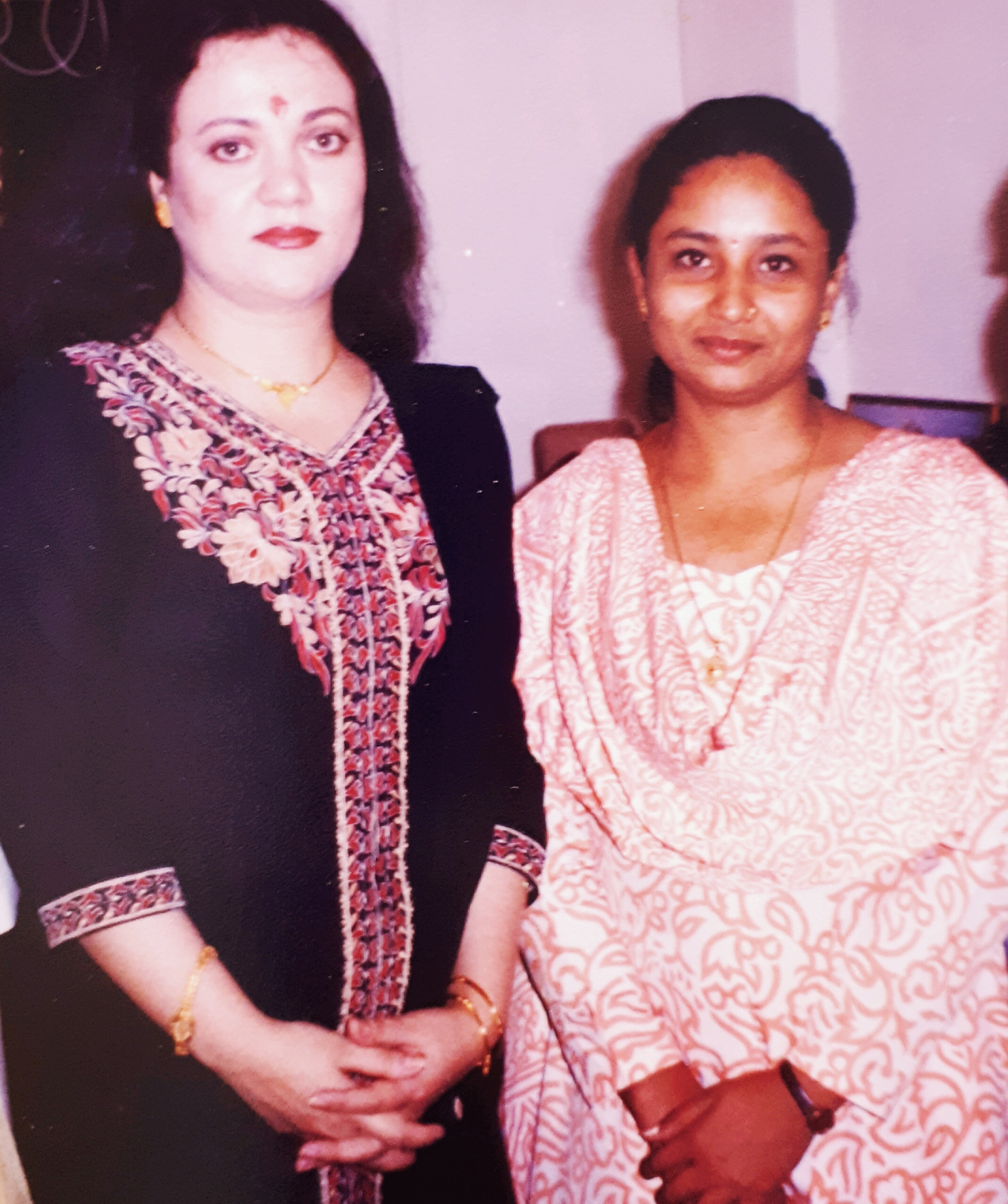 Mandakini Bollywood Actoress