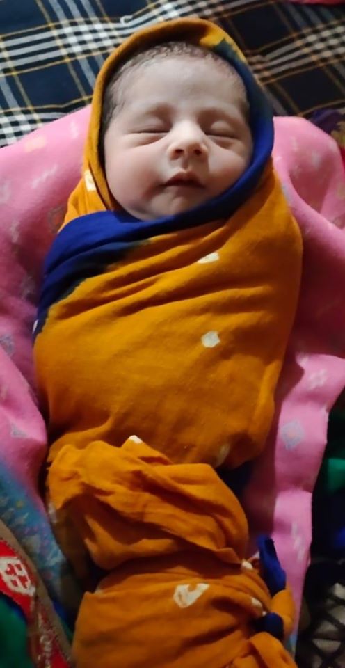 HEALTHY AND HAPPY BABY BOY BORN AFTER 7 YEARS OF MARRIAGE...